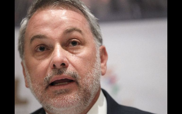 La sanción es por transmitir spots televisivos a nivel nacional en estados donde se llevaban a cabo campañas electorales. ARCHIVO  /