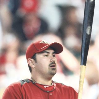 ''Titán'' y Halladay, máximas figuras en Phoenix