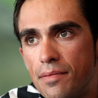Contador niega que vaya a dejar el Tour de Francia