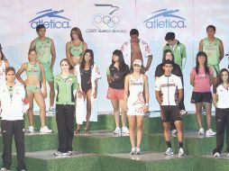 La empresa jalisciense de ropa deportiva, Atlética, presentó ayer modelos para 21 disciplinas. MEXSPORT  /