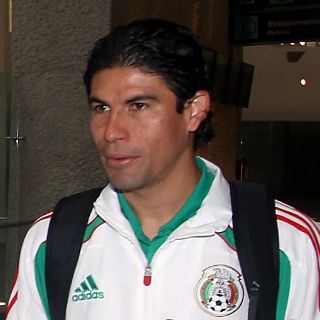 Magallón hace futbol en el Omnilife