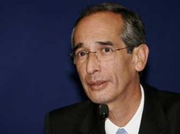 El presidente Colom felicitó a las autoridades guatemaltecas a cargo de la investigación, por su 'reacción rápida'. AP  /