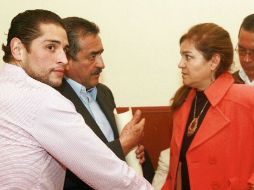 Los diputados Enrique Aubry (izq), Roberto Marrufo y Patricia Retamoza Vega. ARCHIVO  /