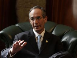 El presidente de Guatemala, Álvaro Colom, afirma que aún quedan pendientes las capturas de otros involucrados. EFE  /