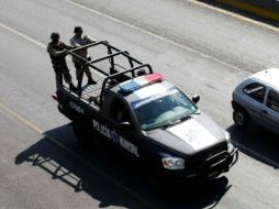 Elementos que circulaban por el lugar, observaron lo ocurrido e iniciaron la persecución de los delincuentes. ARCHIVO  /