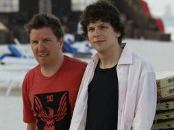 Los actores Nick Swardson y Jesse Eisenberg promocionan en México la cinta 30 seconds or less. AP  /