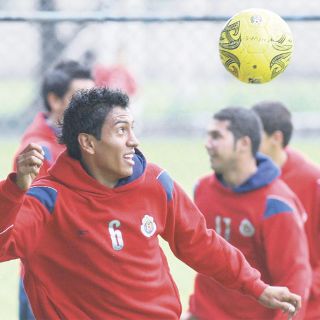 Omar Esparza, ansioso por enfrentar al Real Madrid