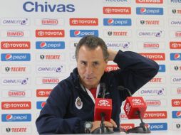 El técnico de Chivas, José Luis Real, durante conferencia de prensa, en Verde Valle. A.CAMACHO  /