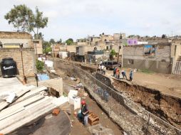 Más de 50 casas resultaron afectadas tras la fuerte tormenta del pasado miércoles en la ciudad. A. CAMACHO  /