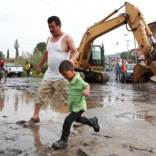 Arranca obra para reducir inundaciones en Tateposco