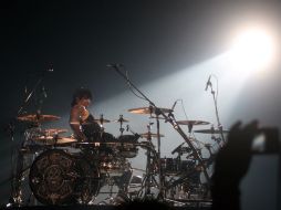 Alex González, baterista de Maná, durante la presentación del grupo en la Universidad George Mason en Virginia. EFE  /