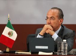 El Mandatario se reúne con líderes de su partido durante el sábado. NOTIMEX  /