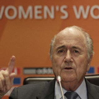 Lamenta Blatter casos de dopaje en Mundial Femenil