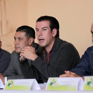 Alcaldes priistas denuncian deterioro de programas sociales