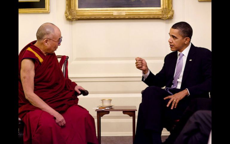 China se muestra indignada con Obama al recibir al Dalái Lama. EFE  /