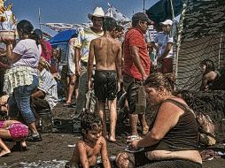 Imagen de la serie Arena negra, del fotógrafo guatemalteco Andrés Asturias. ESPECIAL  /
