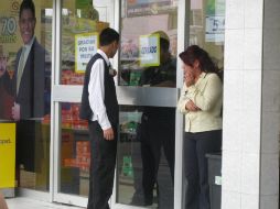 Aspecto de la sucursal afectada, en la colonia Polanco, del municipio de Guadalajara. M. PATIÑO.  /