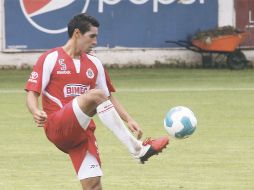 Patricio Araujo, mediocampista del equipo rojiblanco. E. PACHECO  /