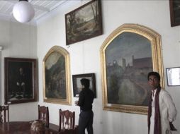 Las pinturas son a menudo apenas una reminiscencia del acervo cultural que Afganistán. EFE  /