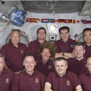 Astronautas empacan para el último regreso del Atlantis