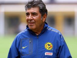 El técnico del América, Carlos Reinoso, asegura que su equipo está listo para el Torneo Apertura 2011. MEXSPORT  /
