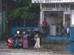 El Servicio Meteorológico recomienda a la población extremar precauciones  /