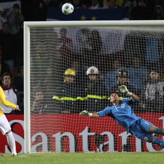 Histórico: Brasil falla cuatro penales y se despide de la Copa