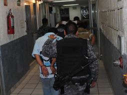 Los detenidos serán investigados por posesión de armas de fuego. O. RUVALCABA  /