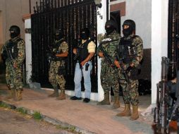 Las autoridades ya buscan a los responsables de la agresión a polícias. ARCHIVO  /