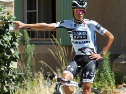 El ciclista español, Alberto Contador, aseguró que buscará remontar lugares en el Tour de Francia. EFE  /