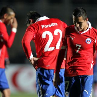 Chilenos 'sufren' por eliminación en Copa América 2011