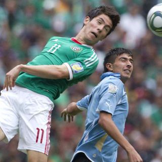 Liverpool busca otro 'Chicharito' en Bueno