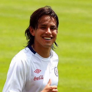 Flores quiere darle un título a Cruz Azul