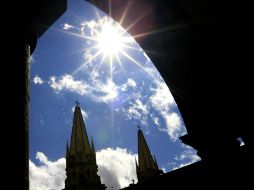 Catedral de Guadalajara. La ciudad compite para ser sede del tianguis turístico. ARCHIVO  /