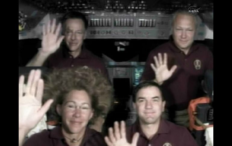 La tripulación del transbordador espacial Atlantis (LR) comandante Chris Ferguson, Magnus arena, Walheim Rex y Doug Hurley. NASA  /
