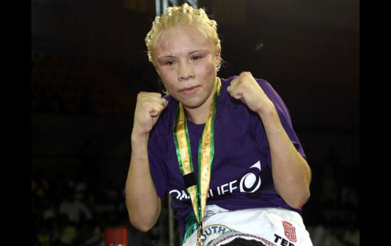 Irma Sánchez siente todo el apoyo de los aficionados al deporte de los puños. MEXSPORT  /