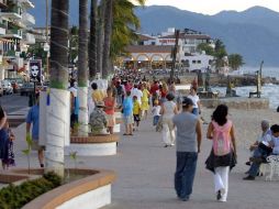 Los sitios de pernocta son Puerto Vallarta(foto) y Barra de Navidad. ARCHIVO  /