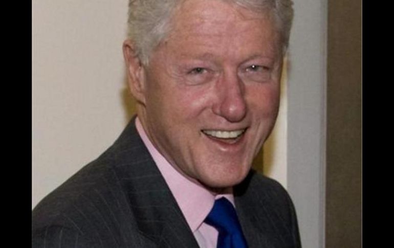 El presidente Michel Martelly condecorará hoy a Bill Clinton en Haití. EFE  /