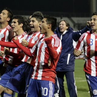 Paraguay va contra Uruguay con al menos tres bajas