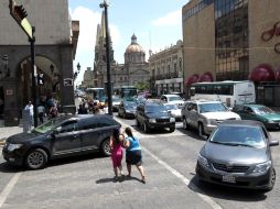 La Secretaría de Vialidad prometió disponer de elementos en la zona, con la intención de brindar seguridad a los peatones. A. GARCÍA  /