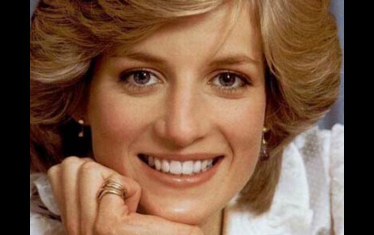 A raíz de la muerte de Lady Di, la fundación recibió varias donaciones públicas. ESPECIAL  /