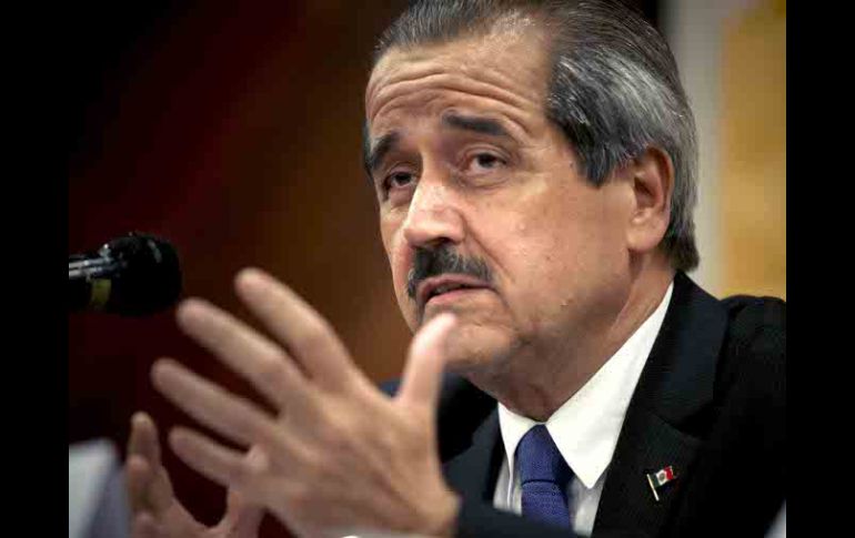 José Ángel Córdova precisó que la vacunación está enfocada a quienes viajan fuera del país. EL UNIVERSAL  /