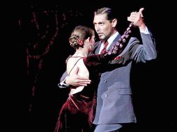 A diferencia del tango 'show', el de salón puede ser practicado por cualquier persona. ARCHIVO  /