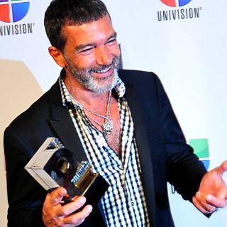 Homenaje para Antonio Banderas en Premios Juventud