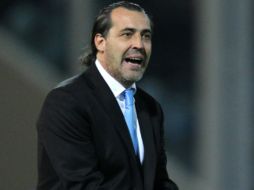 El técnico, Sergio Batista, podría ser distitudo de su puesto por su el mal desempeño mostrado en Copa América. EFE  /