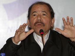 Daniel Ortega durante la conferencia de prensa que ofreció en El Salvador. AP  /