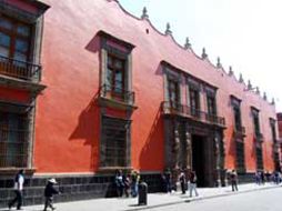 Envuelven el Antiguo Palacio del Arzobispado con música de la India. ESPECIAL  /