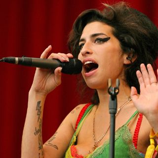Son ''inadecuadas'' especulaciones sobre la muerte de Winehouse