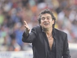 Romano se la pasó haciendo corajes todo el partido. E. PACHECO  /