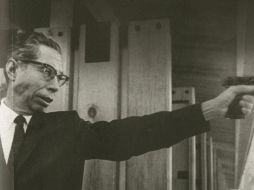 El escritor presenta su reciente trabajo, una crónica novelada sobre Díaz Ordaz. ESPECIAL  /